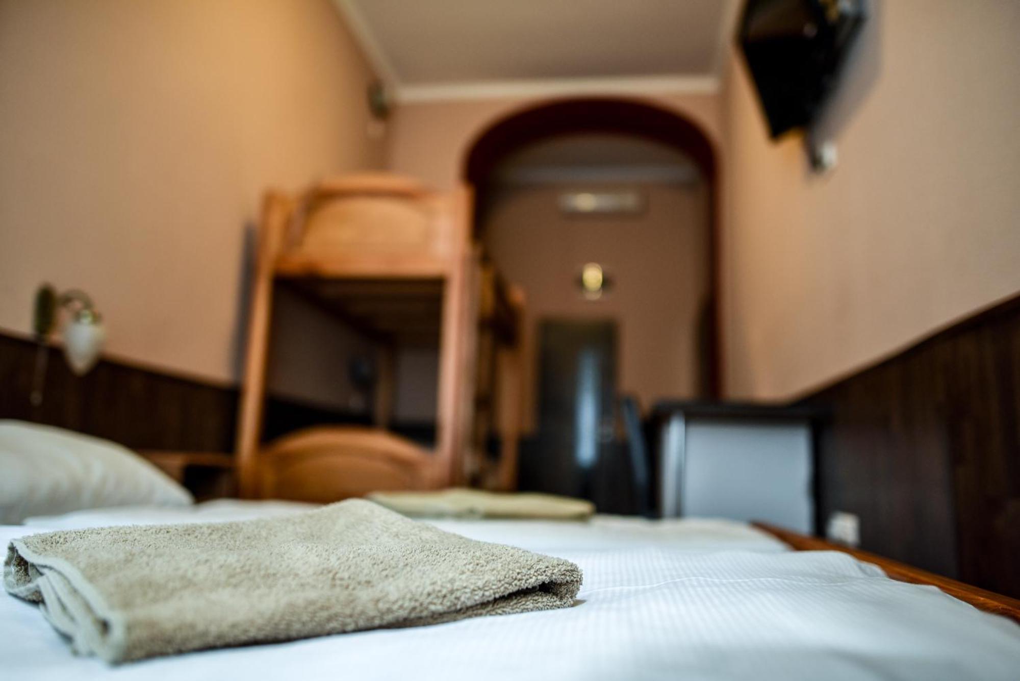 คอร์วิน พอยต์ รูม แอนด์ อพาร์ตเมนต์ Hotel บูดาเปสต์ ภายนอก รูปภาพ